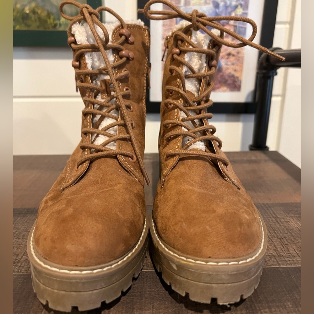 Women’s Boots Lined